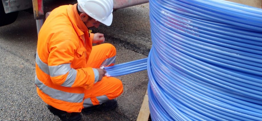 Fibra ottica, lavori